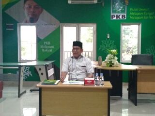 Daftar di PKB, Rusli Effendi Siap Membangun Rohil